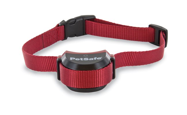 PetSafe Stay & Play Wireless Pet Fence with Replaceable Battery Collar,  Covers up to 3/4 Acre, For Dogs & Cats over 5 lb, Waterproof Collar, Tone &  Static, From Parent Company of